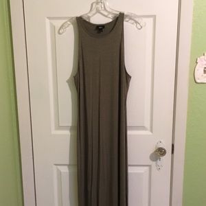 New Maxi dress side slits olive green M